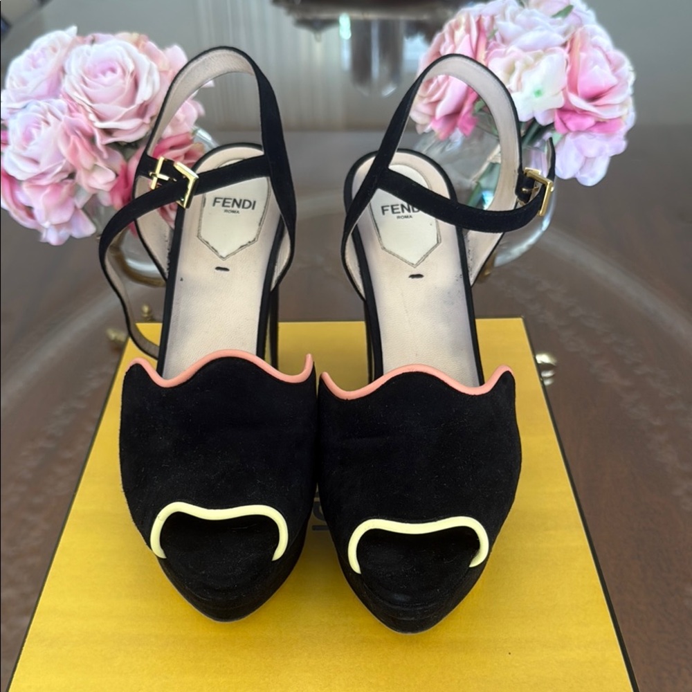 Fendi Black open toe  with Pink and yellow Trim